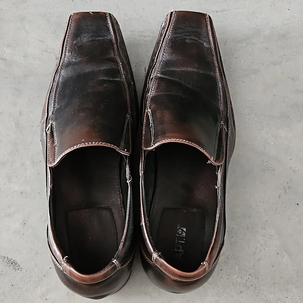 Men's Brown slip on dress shoes APT.9 faux leather size 9.5